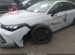 تويوتا أفالون